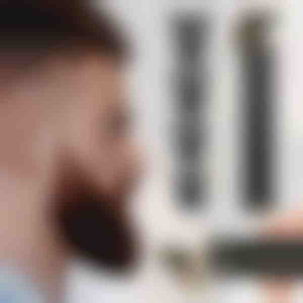 Elektrischer T-Klingen-Trimmer - scharfe Bart- und Haaransatzkonturen | GRITSY