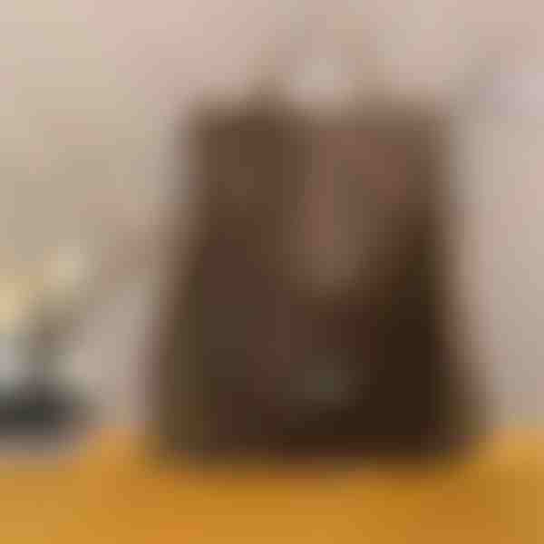 Diebstahlsicherer Rucksack mit verstecktem Reißverschluss | ELIPACK