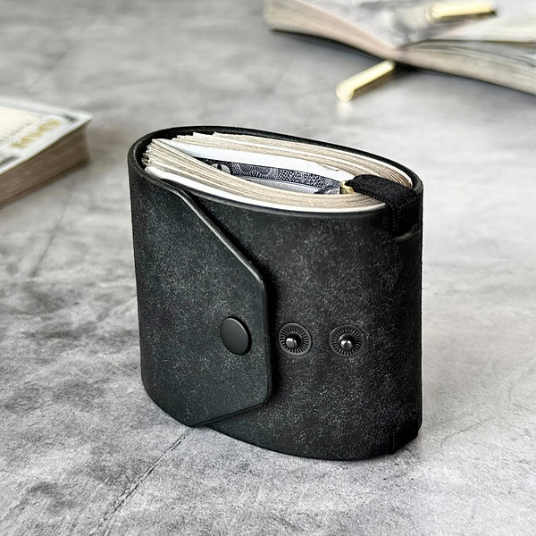 Praktische Brieftaschen-Hülle in Lederoptik | CASHBELT